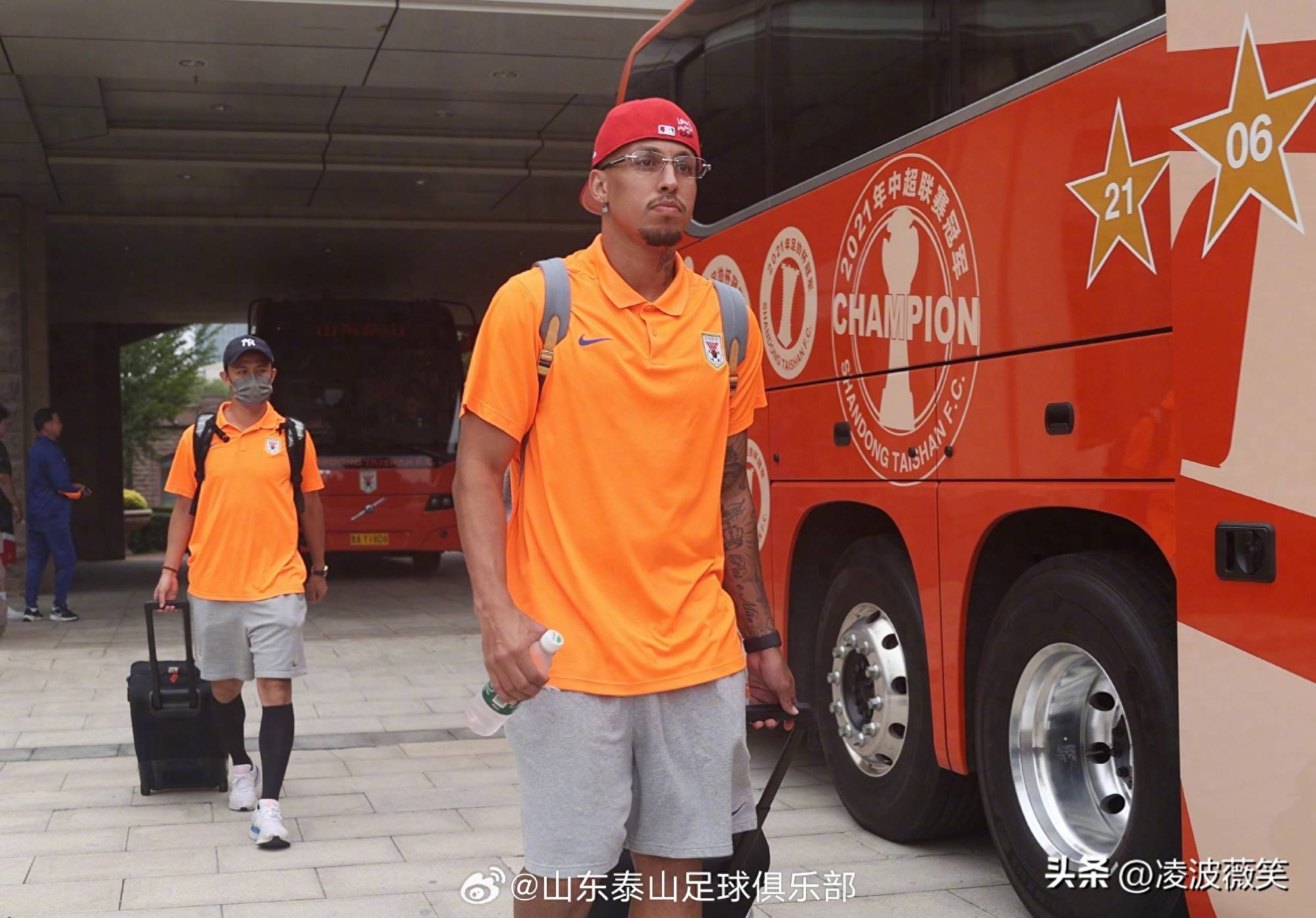 PG电子官方-外援下场轮休，球队临时调整阵容的简单介绍