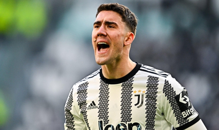 日本逆转阿森纳，弗拉霍维奇打破历史纪录