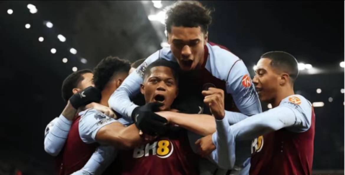 关于阿斯顿维拉主场惨败,遭遇三连败的信息 关于阿斯顿维拉主场惨败,遭遇三连败的信息