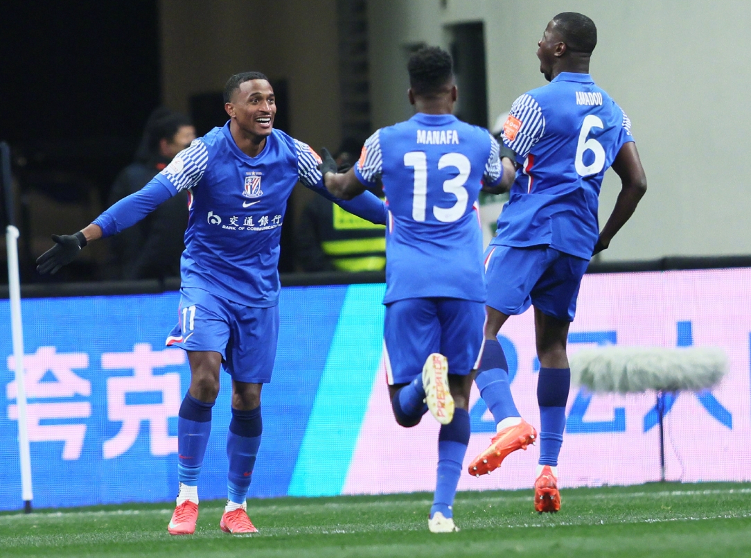 包含强强对话！广州恒大坐镇主场迎战上海申花的词条