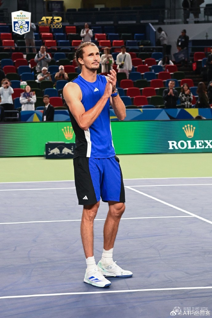 PG中国登录入口-包含美国网球队翻盘日本网球队，兹维列夫打破历史纪录的词条