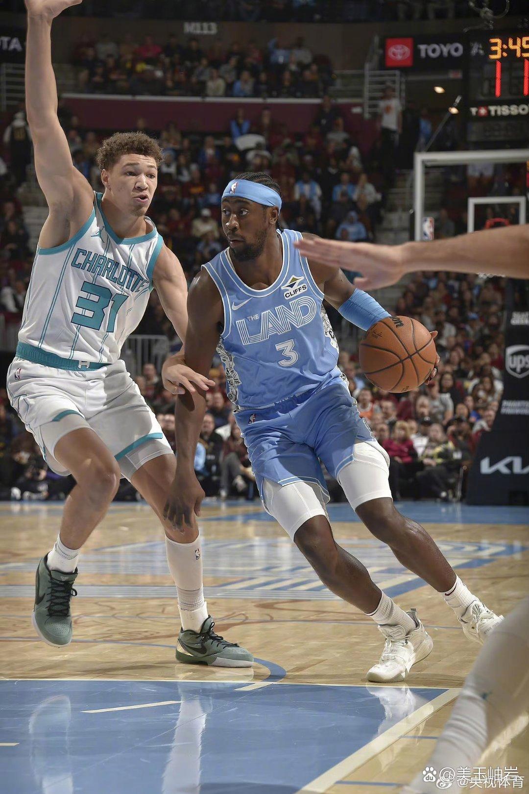 PG电子试玩-马刺绝杀爵士，米切尔高光表现的简单介绍