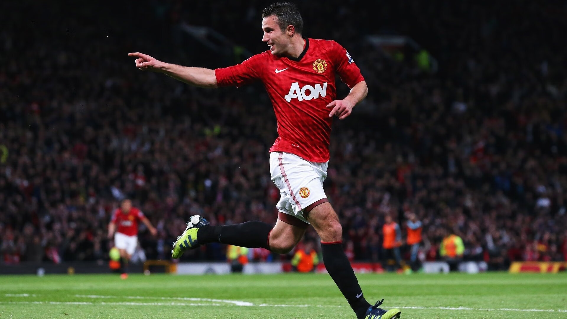 雷恩对阵波兰，弗拉霍维奇贡献制胜表现